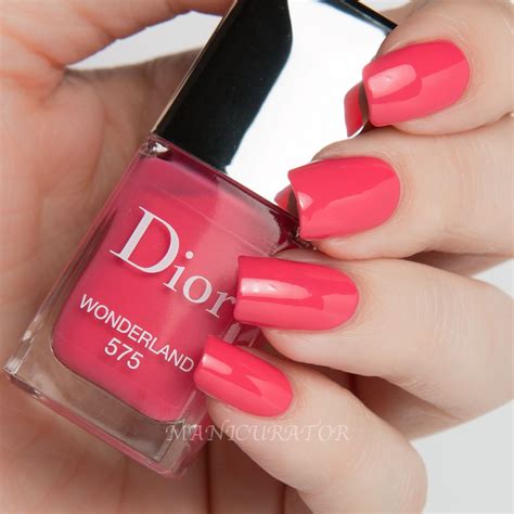 dior nagellack wonderland|Dior manicure essentials.